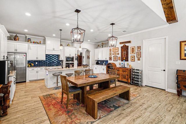 1120 Horizon Trace Drive, Azle, TX 76020