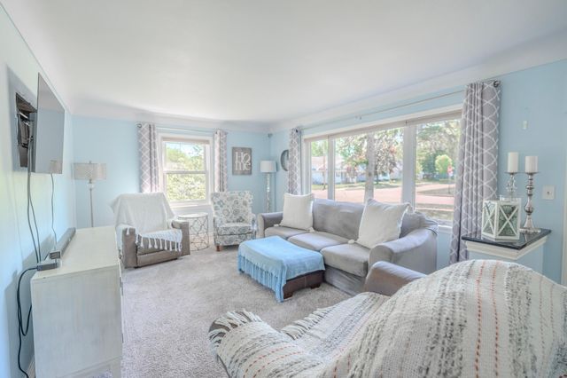 443 6th Street NE, Saint Cloud, MN 56304