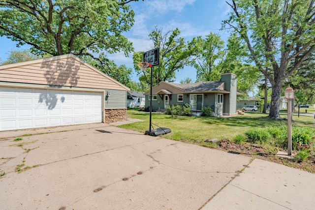 443 6th Street NE, Saint Cloud, MN 56304