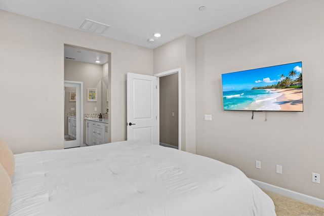 1233 Sunrise View 105, San Marcos, CA 92078