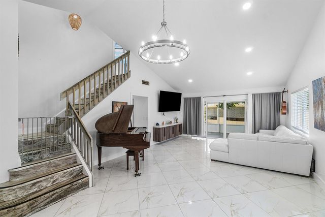 101 Azalea Circle, Boynton Beach, FL 33436