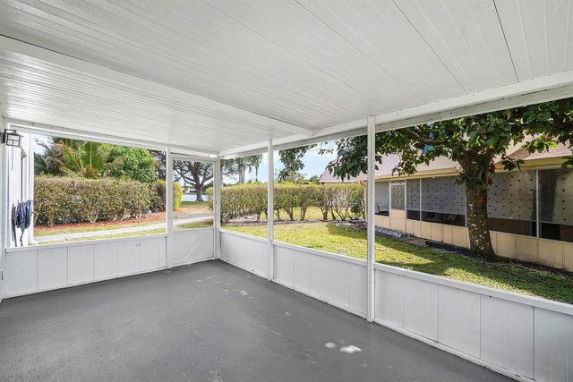 101 Azalea Circle, Boynton Beach, FL 33436