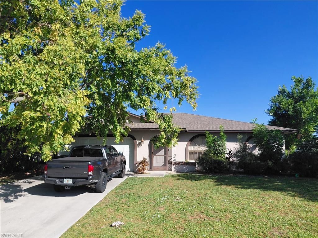 2107 SE 13th TER, Cape Coral, FL 33990