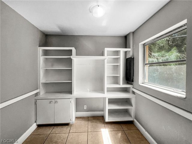 7300 Barragan RD, Fort Myers, FL 33967