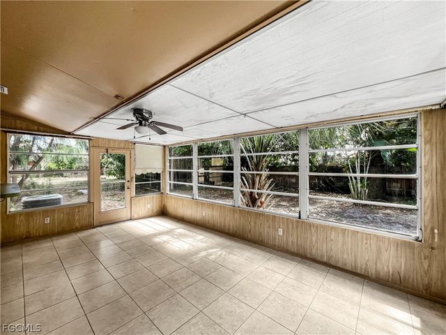 7300 Barragan RD, Fort Myers, FL 33967