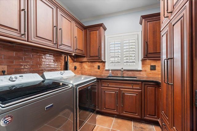 2590 HALLE PKY, Collierville, TN 38017