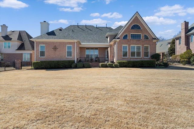 2590 HALLE PKY, Collierville, TN 38017