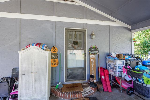 325 N N ELIJAH CLARK DR. Drive, Washington, GA 30673