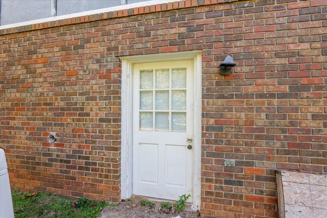 325 N N ELIJAH CLARK DR. Drive, Washington, GA 30673