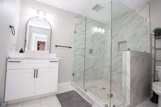 2422 Lone Oak Road, Houston, TX 77093