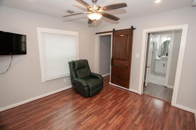 2422 Lone Oak Road, Houston, TX 77093