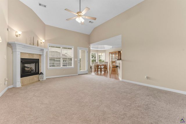 202 Latham Drive, Warner Robins, GA 31088