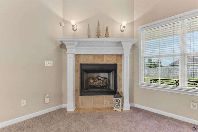 202 Latham Drive, Warner Robins, GA 31088