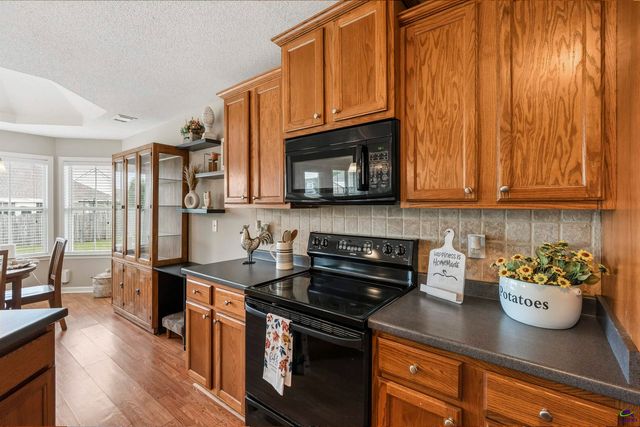 202 Latham Drive, Warner Robins, GA 31088