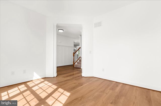 5 TREMONT DR, Millersville, MD 21108