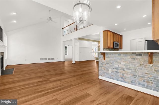 5 TREMONT DR, Millersville, MD 21108