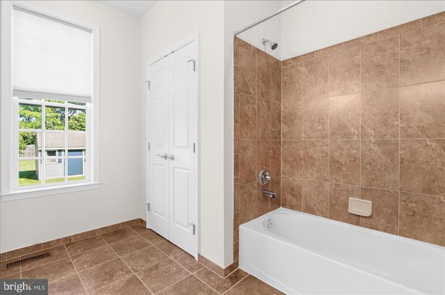 5 TREMONT DR, Millersville, MD 21108