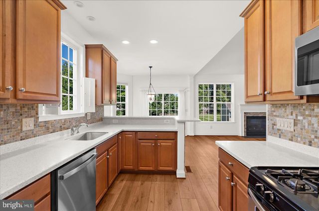 5 TREMONT DR, Millersville, MD 21108