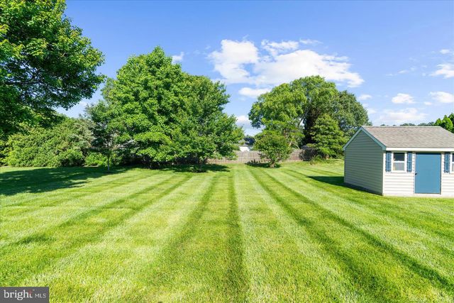 5 TREMONT DR, Millersville, MD 21108