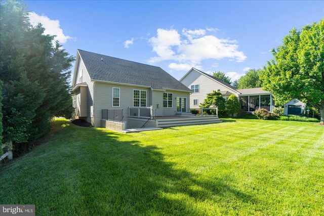 5 TREMONT DR, Millersville, MD 21108