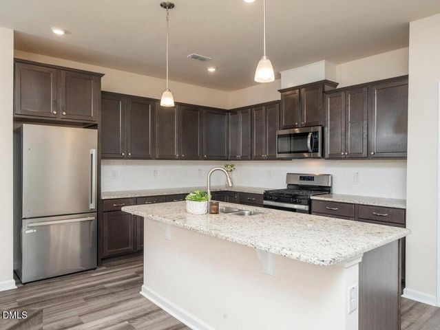 1218 S Franklin Street, Wake Forest, NC 27587