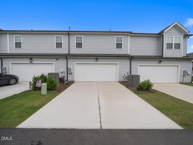 1218 S Franklin Street, Wake Forest, NC 27587