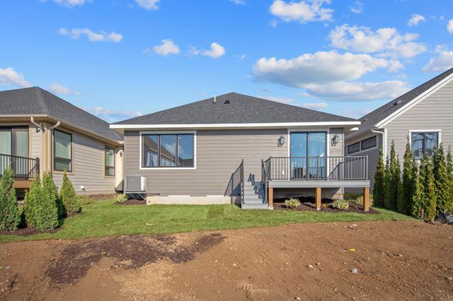 320 Laurel Curve, Golden Valley, MN 55426