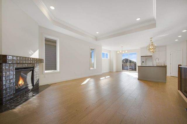 320 Laurel Curve, Golden Valley, MN 55426