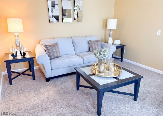 5236 Giacomo Court NW, Canton, OH 44709