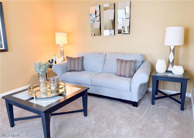 5236 Giacomo Court NW, Canton, OH 44709