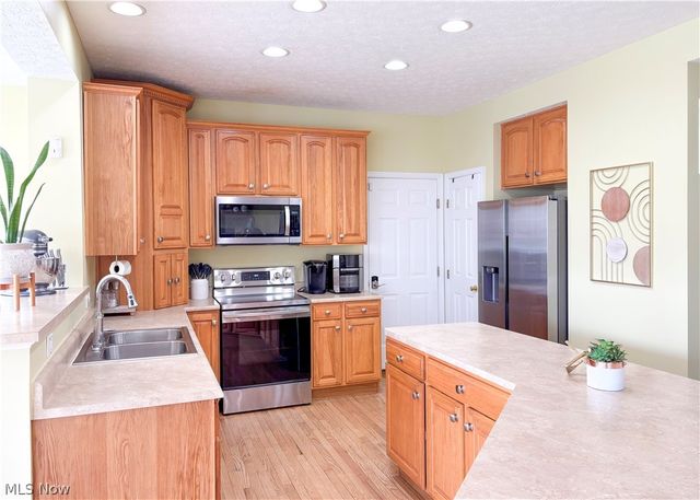 5236 Giacomo Court NW, Canton, OH 44709