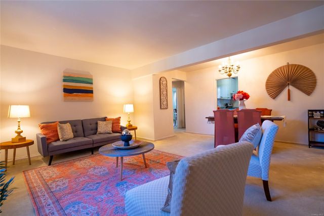 213-02 75 Avenue 2F, Oakland Gardens, NY 11364