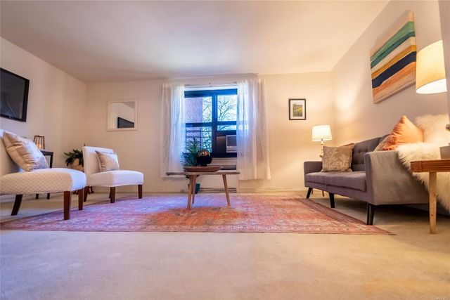 213-02 75 Avenue 2F, Oakland Gardens, NY 11364
