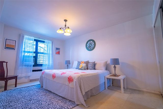 213-02 75 Avenue 2F, Oakland Gardens, NY 11364