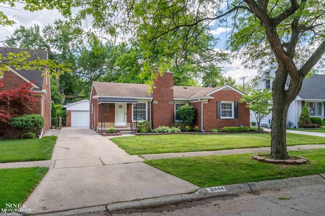 21444 Severn Road, Harper Woods, MI 48225