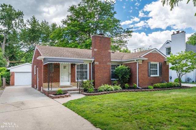 21444 Severn Road, Harper Woods, MI 48225
