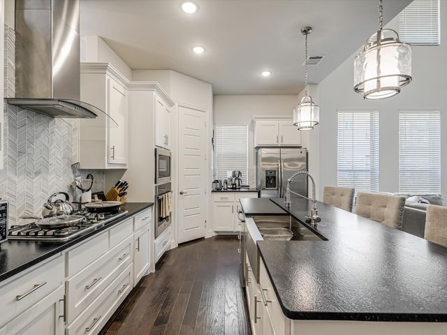 261 Golden Gate Drive, Richardson, TX 75080