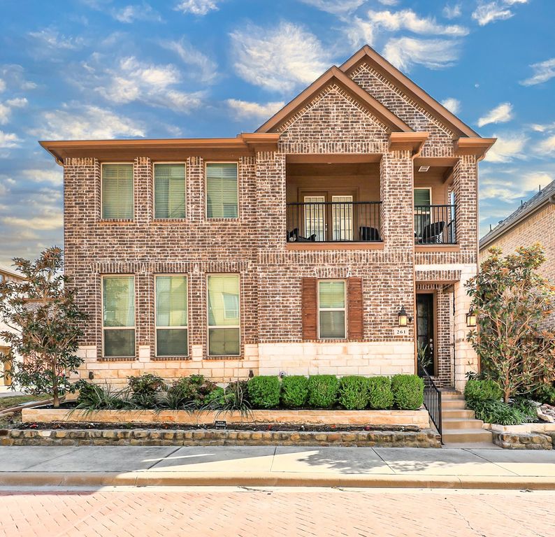 261 Golden Gate Drive, Richardson, TX 75080