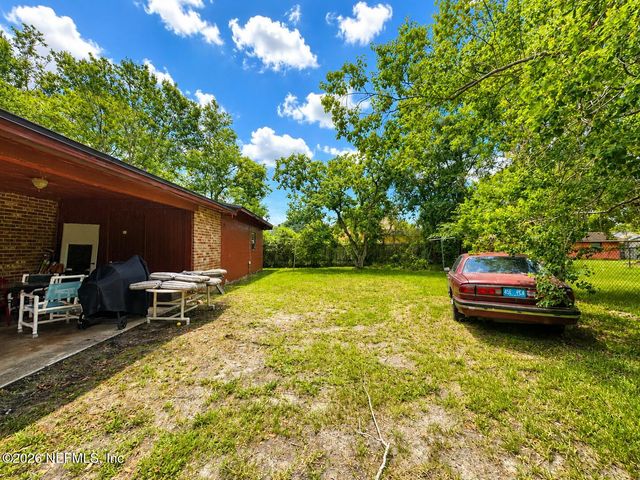 5924 CHARLES D EVERS Drive, Jacksonville, FL 32219