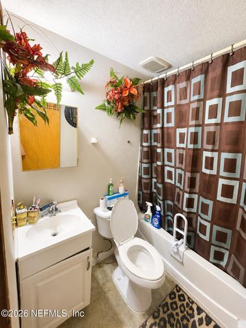 5924 CHARLES D EVERS Drive, Jacksonville, FL 32219