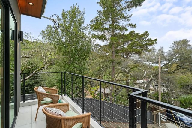 3288 Oak Court, Belmont, CA 94002