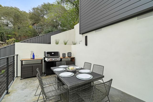3288 Oak Court, Belmont, CA 94002
