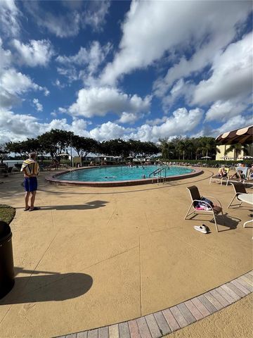 349 CAMDEN O 0, West Palm Beach, FL 33417