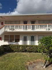 349 CAMDEN O 0, West Palm Beach, FL 33417