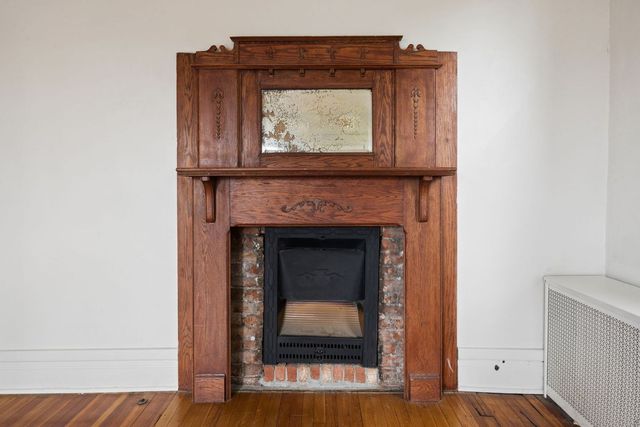 1000 Davis AVENUE, Brighton Heights, PA 15212