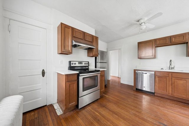 1000 Davis AVENUE, Brighton Heights, PA 15212