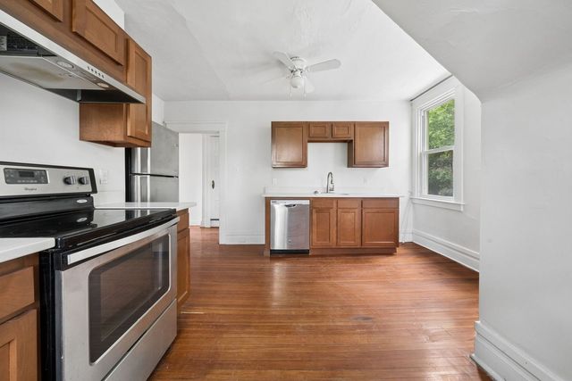 1000 Davis AVENUE, Brighton Heights, PA 15212