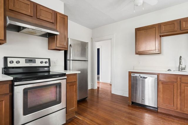1000 Davis AVENUE, Brighton Heights, PA 15212