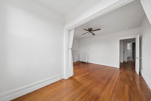 1000 Davis AVENUE, Brighton Heights, PA 15212