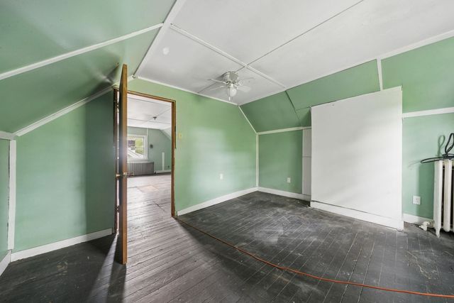 1000 Davis AVENUE, Brighton Heights, PA 15212
